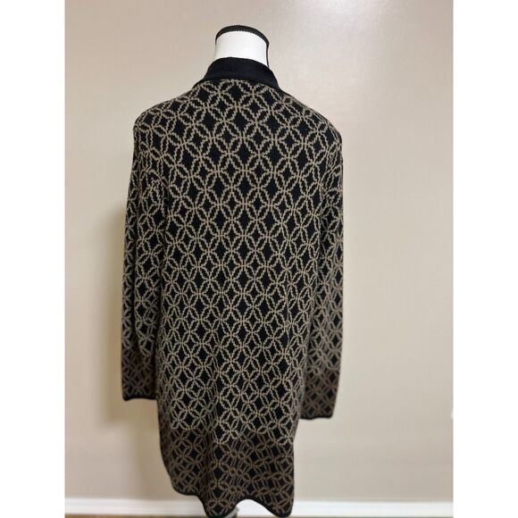 Nomadic Traders Geometric Long Cardigan - Picture 2 of 7